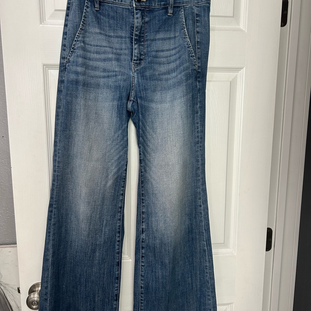 White House Black Market Extra High Rise Wide Leg Women’s Jeans - Everyday Soft